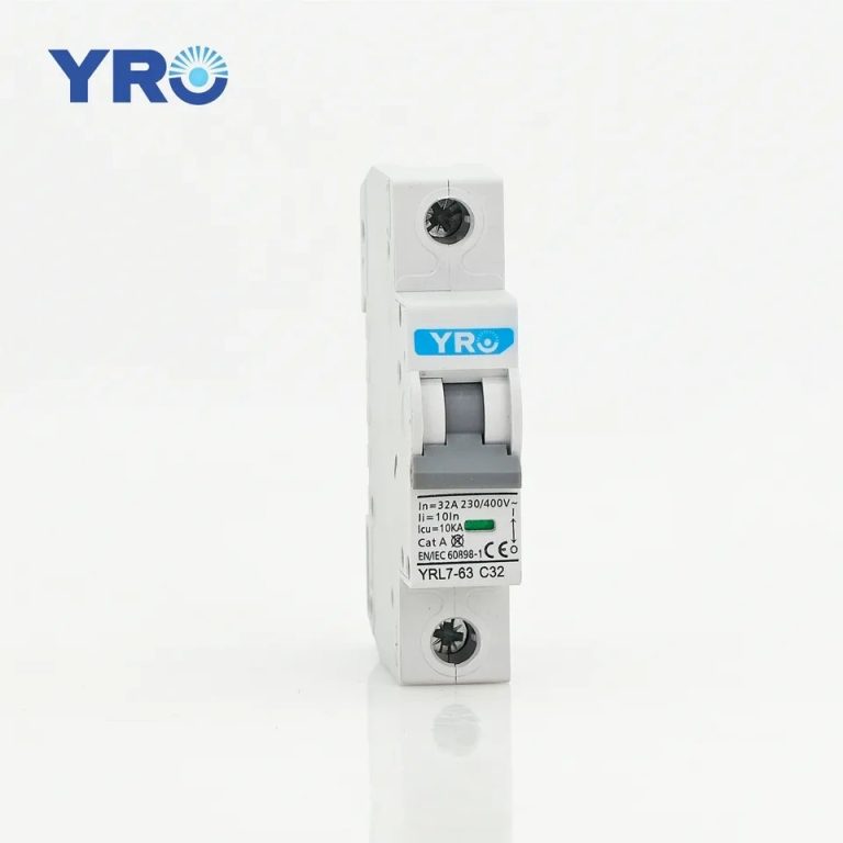 Electrical Circuit Breaker Switch YR17-63 1P AC230V